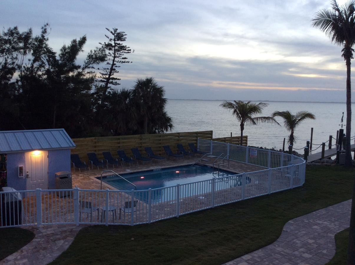 Lost Inn Paradise Cocoa Beach Buitenkant foto